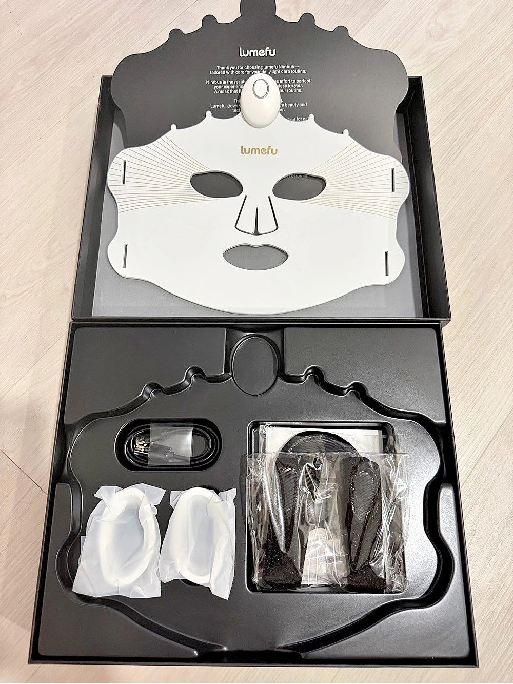 LED Light Mask - Picture 3 of 4